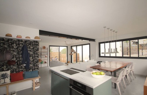 Arzon House | Jolie Maison Familiale à 5 Mins à Pied de la Mer!