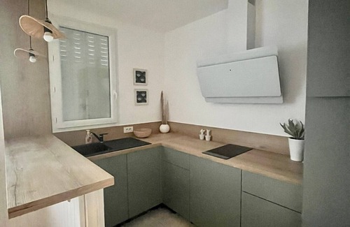 Sucy-en-Brie House | Jolie Maison de 40m2 Avec Jardin Proche Paris et Disneyland Gare rer A