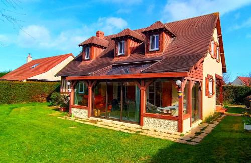 Hermanville-sur-Mer House | Jolie maison à 800m de la plage
