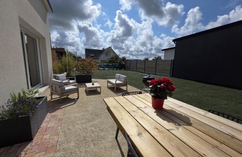 Landeda House | Jolie maison neuve proche plages GR34 et port de Aber Wrach