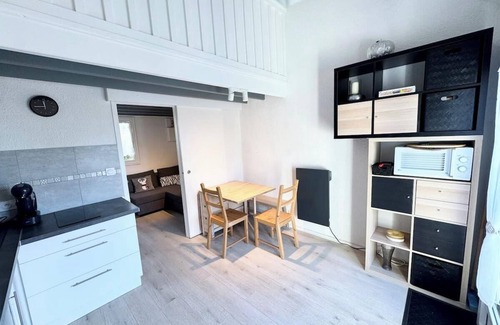 Guidel-Plages House | Jolie maisonnette - 300m des plages – piscine