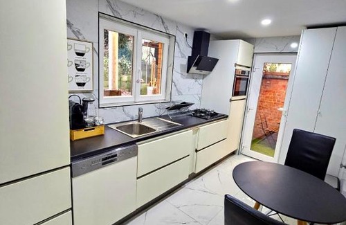 Amercoeur House | Jolie petite maison