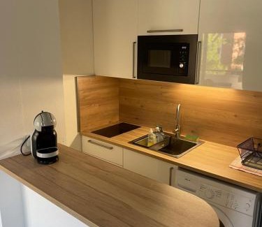Seilh Apartment | Jolie T2 au golf de Seilh