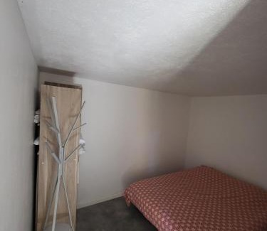 Sollies-Ville Apartment | Jolie T2 indépendant dans une villa