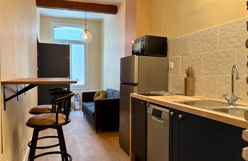 La Real Apartment | Jolie T2 Quartier St Jean Proche place République