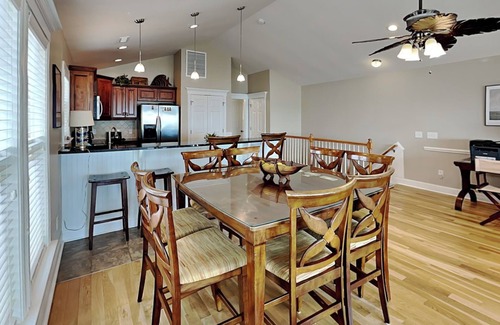 Topsail Beach House | Jolly Dave's | Private Beach Access Walkway!