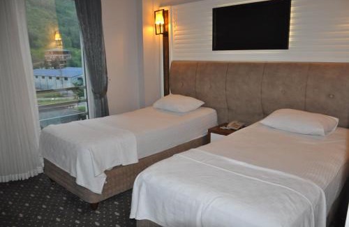 Macka Hotel | Jolnar garden hotel