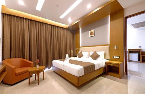 Sulthan Bathery Hotel | JoMeriya International