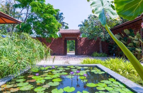 Gondhalpada Resort | Jomo Resort