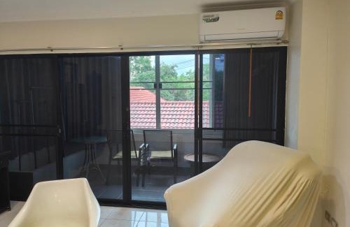 Pratumnak Hill Apartment | Jomtien Hill Resort Pratamnak