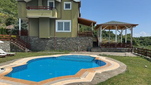 Elbasan Villa | Jon Private Vila