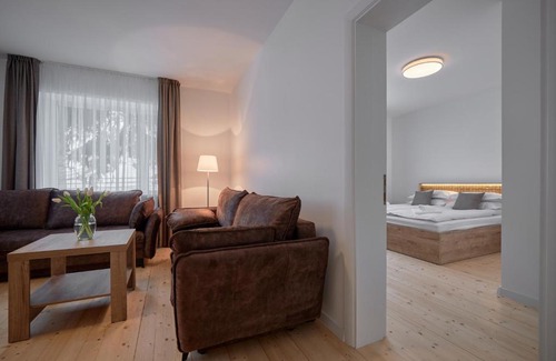 Kaunas County House | Jonavos alpakų svečių namai