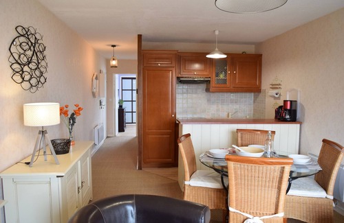 Saint-Cast-le-Guildo Apartment | Jonc de Mer - Apt vue mer avec parking gratuit et garage privé