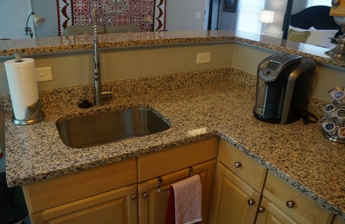 Beach Institute House | Jones Street 5 Star HGTV inspired Carriage House Historic Savannah! Dogs Ok