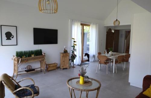 Marienbaum House | Jordans Kate