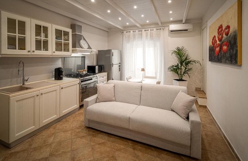 Cagliari Apartment | Josso Apartments 123 - Deluxe