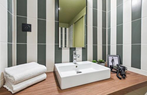 Gambetta Hostel | JOST Hostel Montpellier Centre St Roch