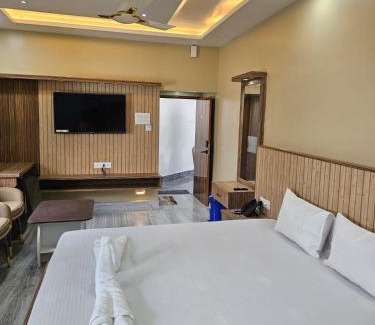 Khattalwada Hotel | Jowar Hotel & Resort