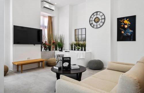 Bucharest City-Centre Apartment | Joy Social Apartment