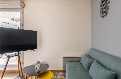 Bourgoin-Jallieu Apartment | JOYAU CACHÉ avec Parking privatif en Hyper-centre