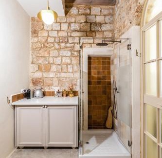 Acre Old City Bed & Breakfast | Jozefin