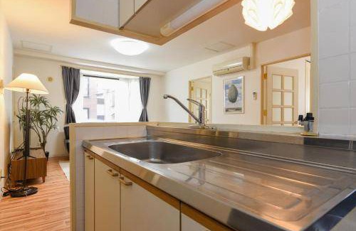 Chuo-ku Apartment | 63 m² Apartment ∙ 2 bedrooms ∙ 10 guests