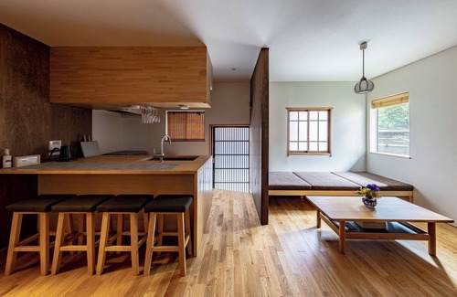 Central Kyoto House | Sushi Chef Experience · Kanetsune & Ichifune Stay