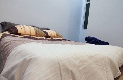 Taman Mount Austin Bed & Breakfast | JPP HOMESTAY