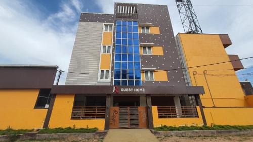 Peelamedu Hotel | JR Guest Home