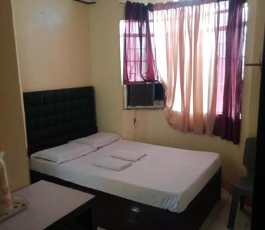 Baybay City Hotel | JR Pension House