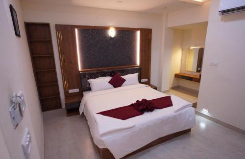 Kanchipuram Hotel | JRK Residency