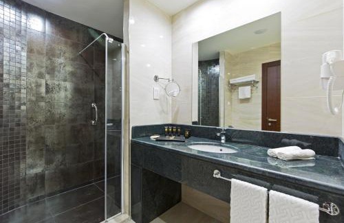 Batumi Hotel | JRW Welmond Hotel
