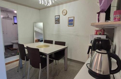 Songjung-dong Villa | JTN House for daily rent in Seoul Oktabang