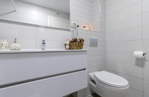 Nachlaot Apartment | JTower - Isrentals
