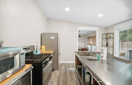 Seagrove Beach House | "Juan Crazy Summer 359" 3 bed-Sleeps 8