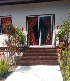 Rurutu Bed & Breakfast | Juanita chambres d'hôtes