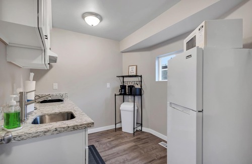 Atlantic House | Judkins Guesthouse Private Rooms
