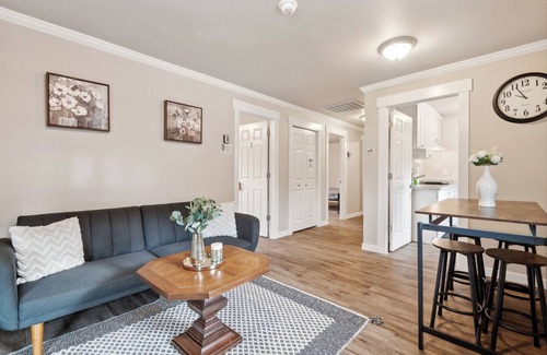 Atlantic House | Judkins Guesthouse Private Rooms