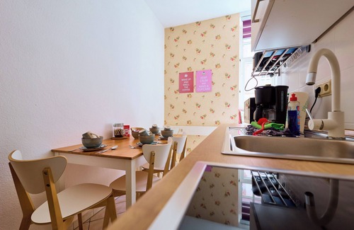 Erfurt Old Town Apartment | ★ Jugendstil Flat with 2 bedrooms in the city centre + balcony ★
