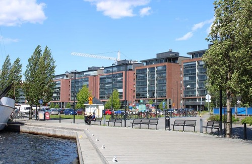 Jyvaskyla Apartment | Juhannusruusu [Rosa spinisissima] - best lake view