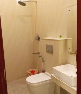 Mahmoorganj Apartment | Juhi Homestay