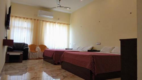 Mahmoorganj Apartment | Juhi Homestay
