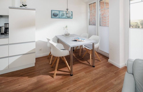 Juist Apartment | Juist - Exclusive apartment, fantastic location directly on the dike with garden/terrace