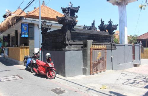 Downtown Kuta Villa | Jukung Villas Kuta