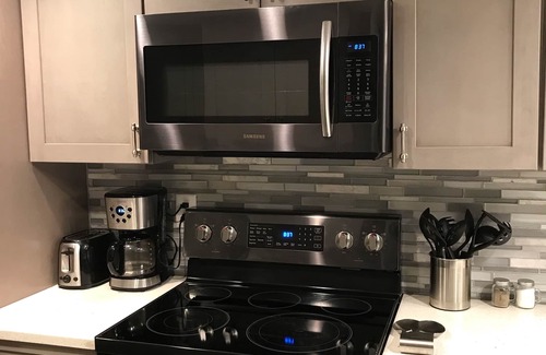 Lower Grand Lagoon Condo | Jul 26-30 1600, Aug 3-29 weeks 1600 or Fri-Sun 800 or Mon-Thurs 800 +tax/fees