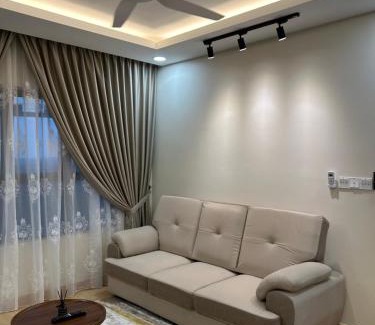 Kota Warisan Apartment | Julia HavenStay