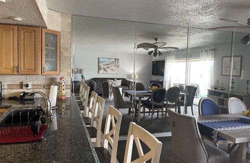 Indian Rocks Beach Condo | Julie's Beachfront Getaway