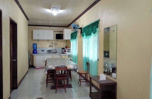 Yumbing Hotel | July'S Haven Seaside Pension Camiguin