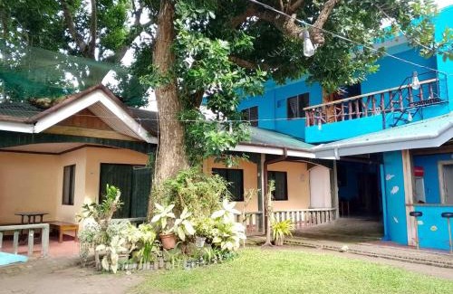 Yumbing Bed & Breakfast | July's Haven Seaside Pension Camiguin
