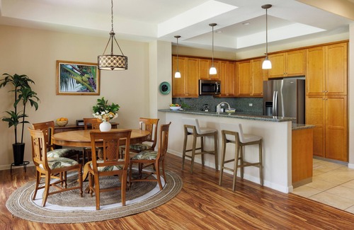 Kamuela House | JULY SPECIAL! See Our Location!.Read Our Reviews!.So Many Extras!